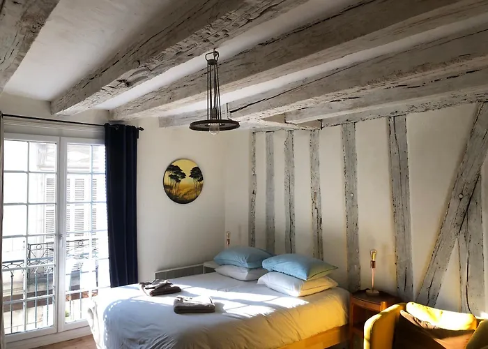 Bell Art, A Deux Pas De La Cathedrale