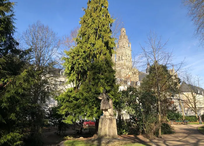 Bell Art, A Deux Pas De La Cathedrale *